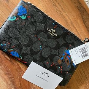 Coach Signature Wristlet in Bird Print